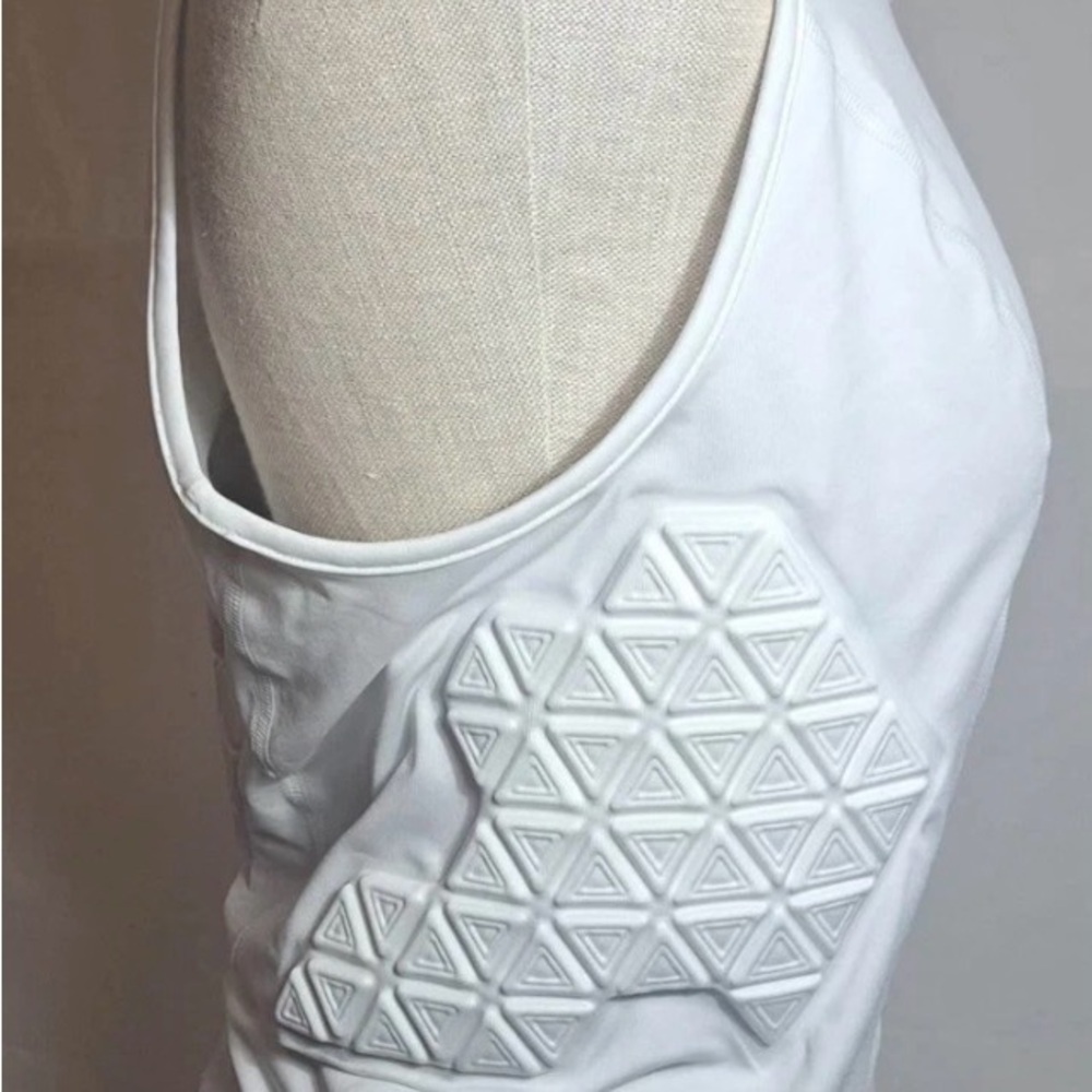 New Adidas Padded Tank Top Men’s White Compression Sports Training IM3593 - Picture 3 of 9